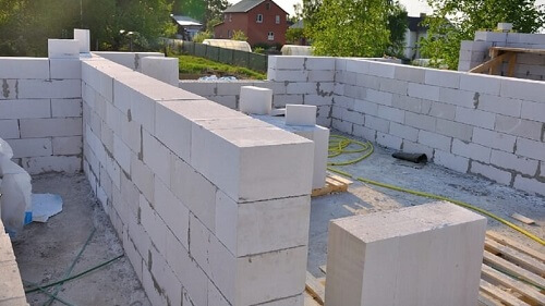 Кладка газосиликатных блоков в Островце